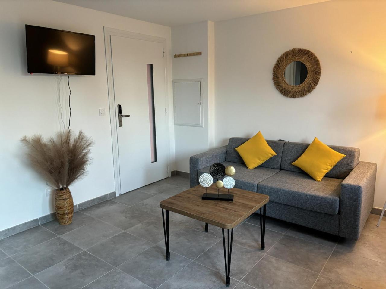 Residence Hoteliere Les Hameaux De Saint Cyprien Appartement 35 M2 1 Chambre Lecci Εξωτερικό φωτογραφία
