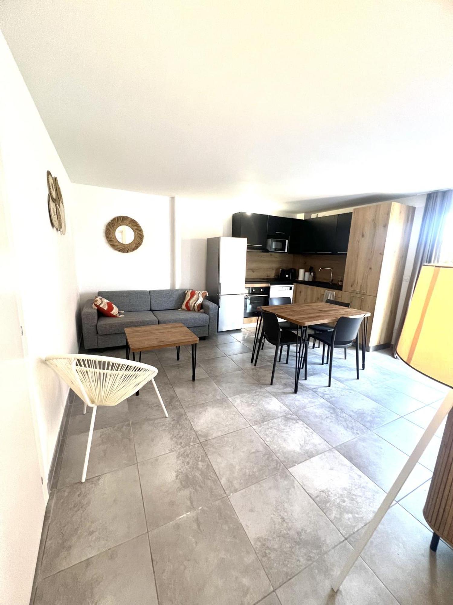 Residence Hoteliere Les Hameaux De Saint Cyprien Appartement 35 M2 1 Chambre Lecci Εξωτερικό φωτογραφία